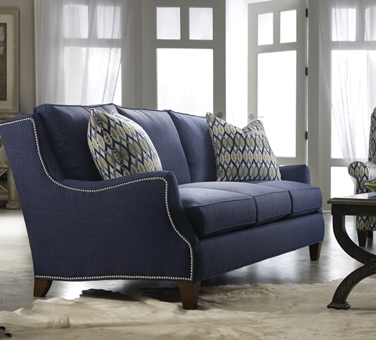 Sofas & Sectionals